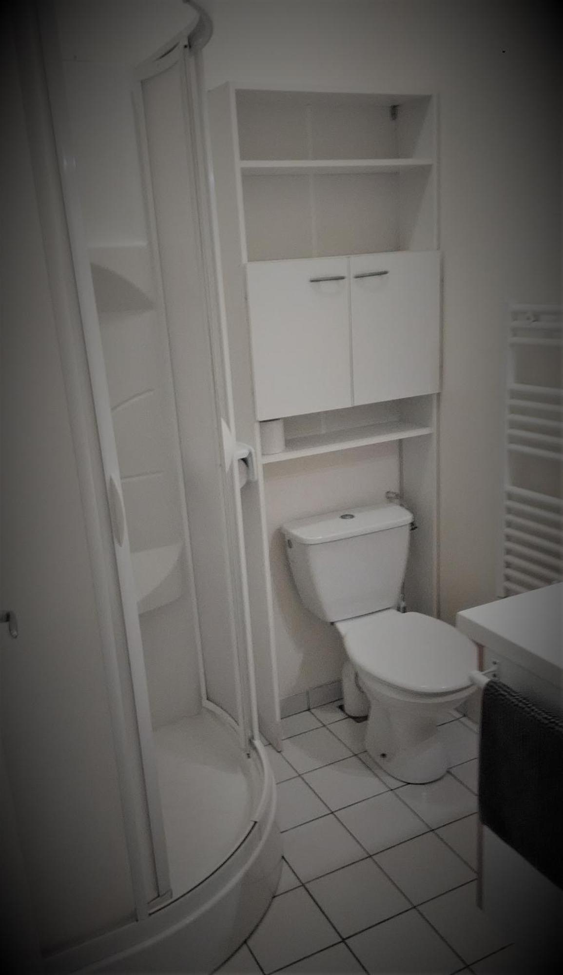 Eth Polit Apartment
